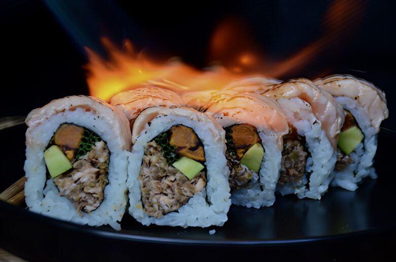 3 pieces Tuna