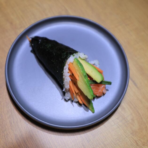 Salmon Temaki